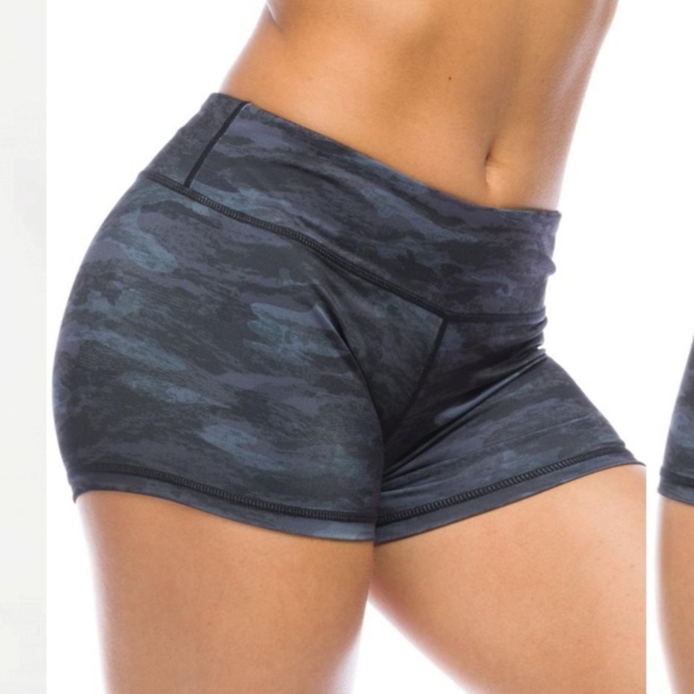 IAB no ride booty shorts